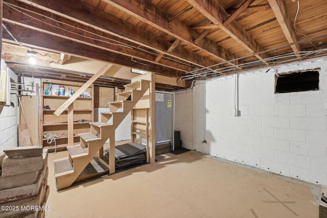 41 E Vernon Avenue E, Northfield, NJ 08225