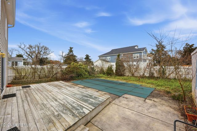 41 E Vernon Avenue E, Northfield, NJ 08225