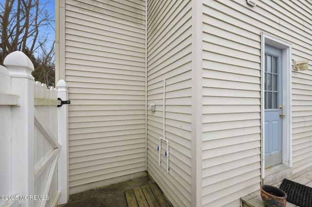 41 E Vernon Avenue E, Northfield, NJ 08225