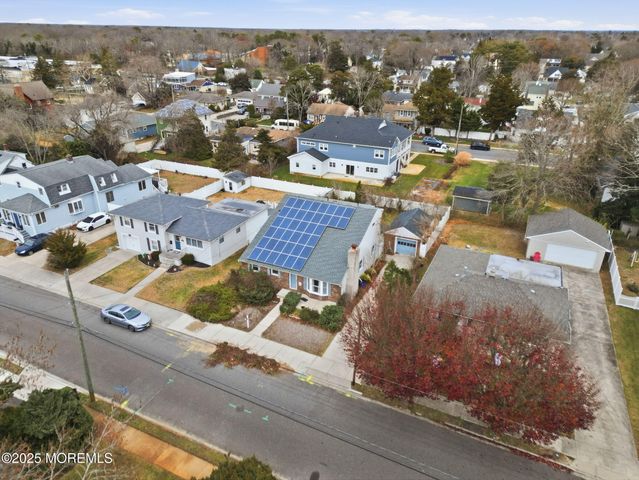 41 E Vernon Avenue E, Northfield, NJ 08225