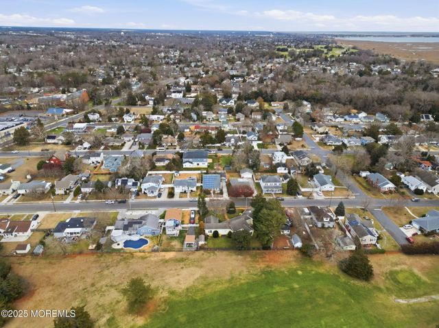 41 E Vernon Avenue E, Northfield, NJ 08225