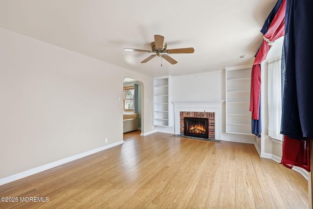 41 E Vernon Avenue E, Northfield, NJ 08225