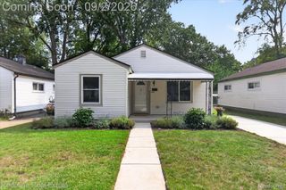 34537 Winslow Street, Wayne, MI 48184