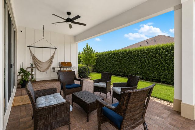 962 Castaway Court, Loxahatchee, FL 33470