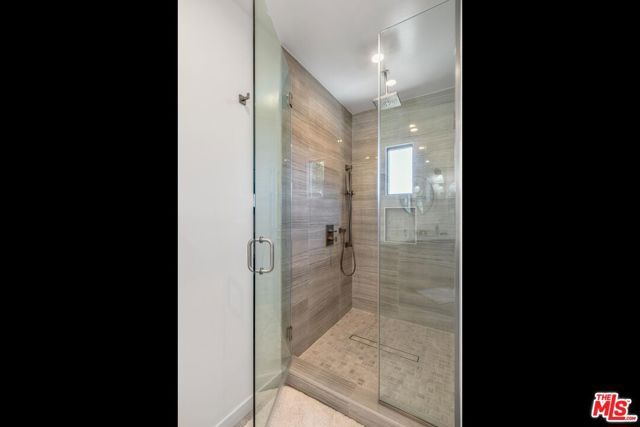 1287 Casiano Road, Los Angeles, CA 90049