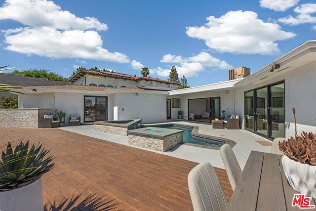 1287 Casiano Road, Los Angeles, CA 90049