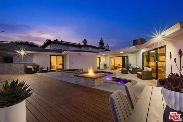 1287 Casiano Road, Los Angeles, CA 90049