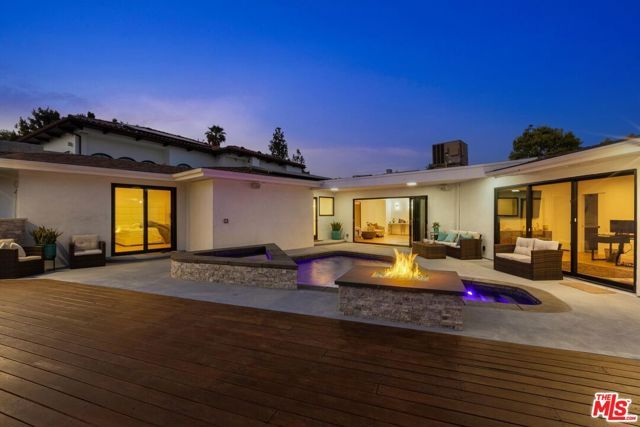 1287 Casiano Road, Los Angeles, CA 90049