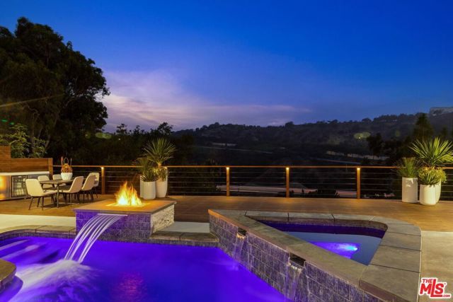 1287 Casiano Road, Los Angeles, CA 90049