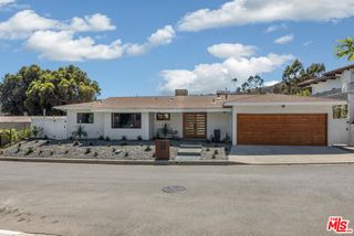 1287 Casiano Road, Los Angeles, CA 90049