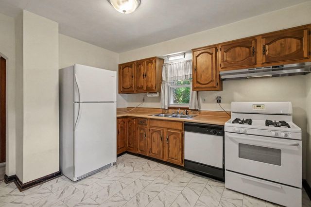 36 Utz Drive, Florence, KY 41042