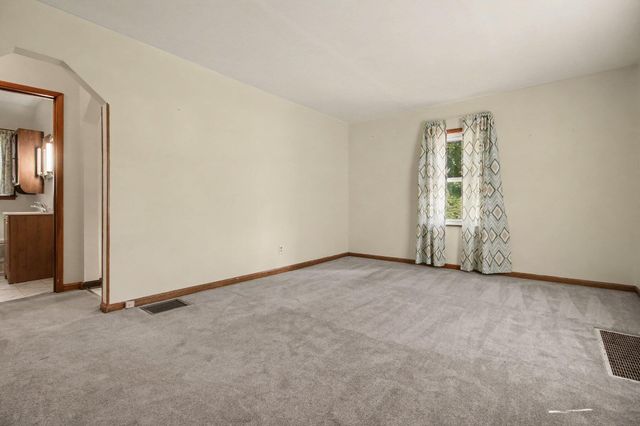 36 Utz Drive, Florence, KY 41042