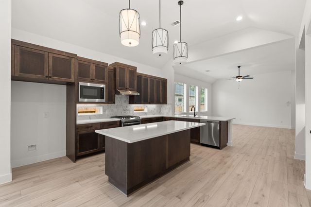 28823 Chalk Ridge Drive, New Caney, TX 77357