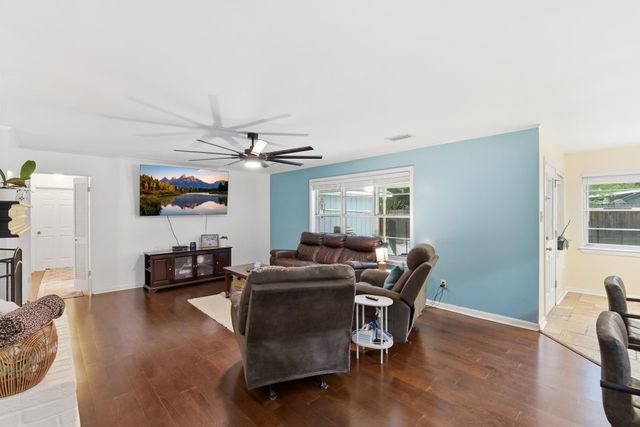 25506 Many Oak Drive, Spring, TX 77380