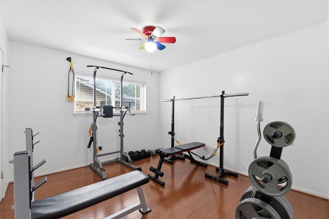 25506 Many Oak Drive, Spring, TX 77380