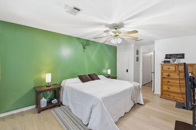 25506 Many Oak Drive, Spring, TX 77380