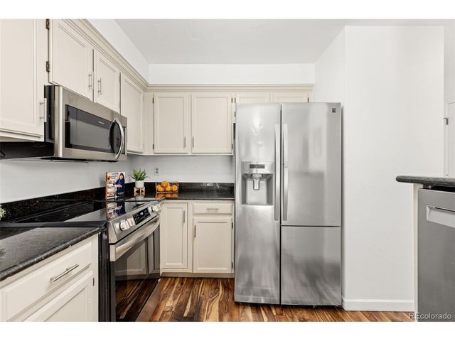 1930 S Helena St D, Aurora, CO 80013