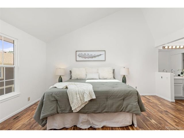1930 S Helena St D, Aurora, CO 80013