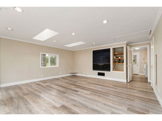 87313 CHINQUAPIN Loop, Veneta, OR 97487