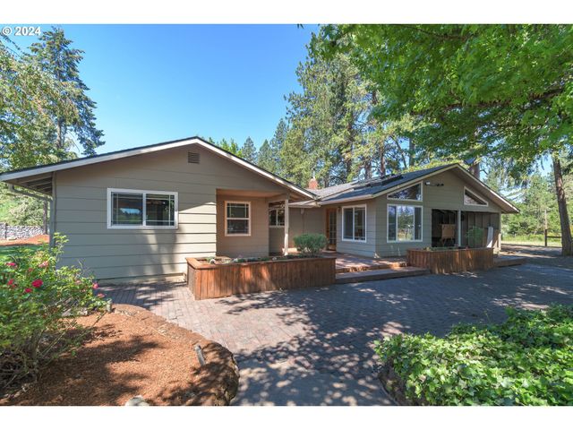 87313 CHINQUAPIN Loop, Veneta, OR 97487
