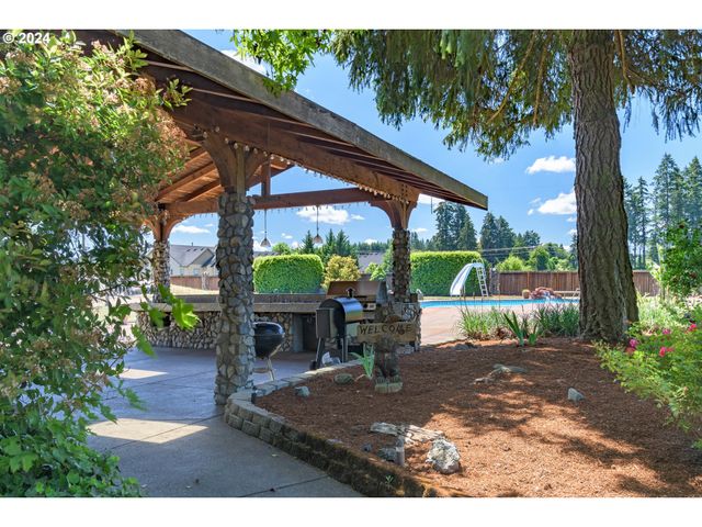 87313 CHINQUAPIN Loop, Veneta, OR 97487
