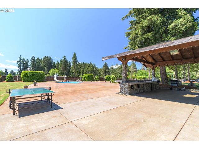 87313 CHINQUAPIN Loop, Veneta, OR 97487