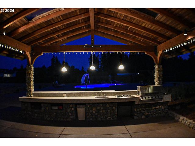 87313 CHINQUAPIN Loop, Veneta, OR 97487