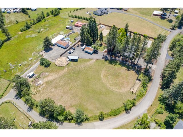 87313 CHINQUAPIN Loop, Veneta, OR 97487
