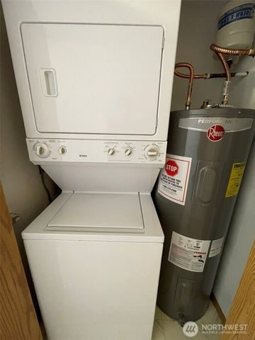 8830 Nesbit Avenue N, Seattle, WA 98103