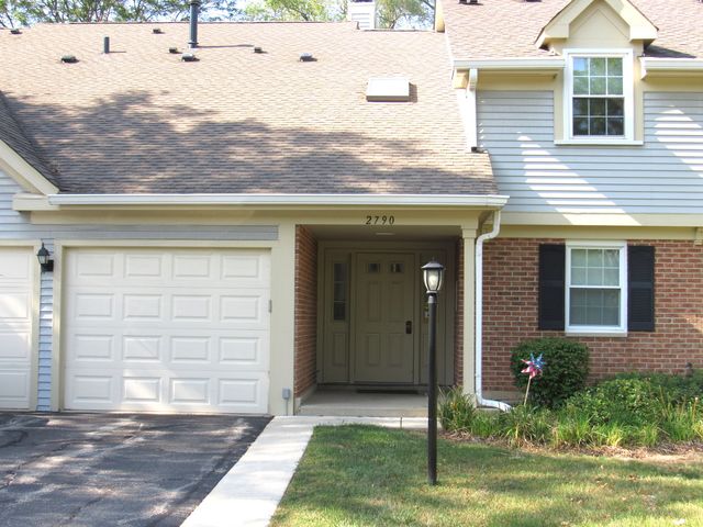 2790 GLASGOW Court X1, Schaumburg, IL 60194