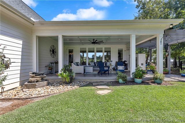 323 Bridgewater Drive, Sanford, NC 27330