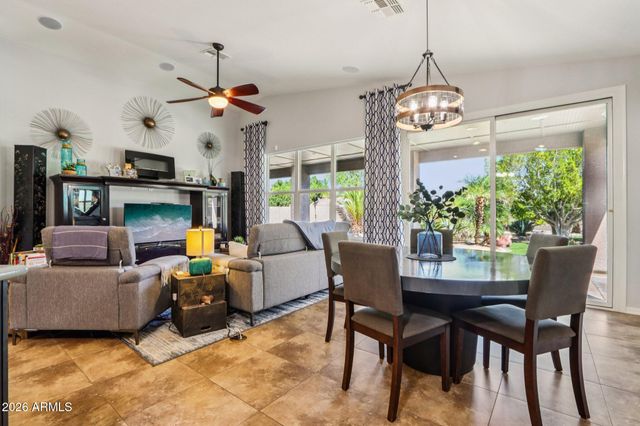 9811 S 2ND Place, Phoenix, AZ 85042