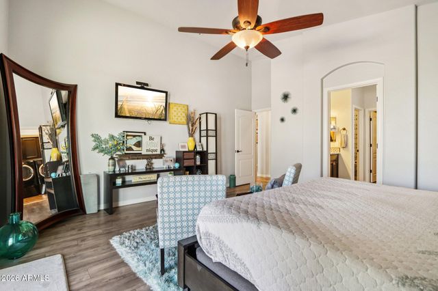 9811 S 2ND Place, Phoenix, AZ 85042