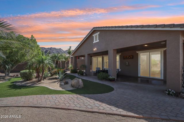 9811 S 2ND Place, Phoenix, AZ 85042