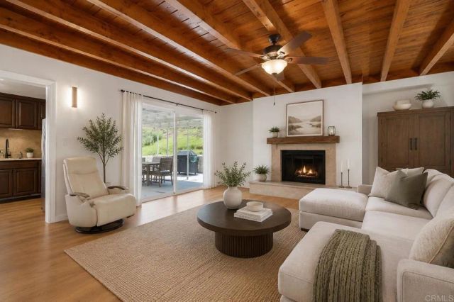 8009 Shantung Drive, Santee, CA 92071