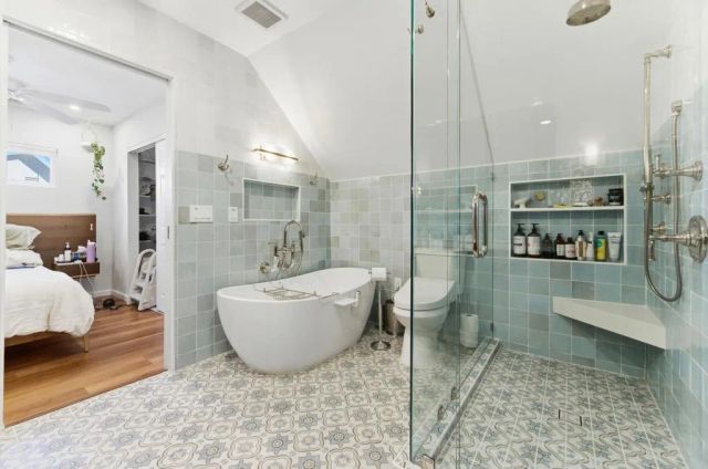 8009 Shantung Drive, Santee, CA 92071