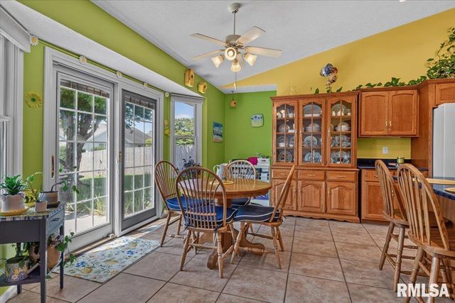 3904 Huxley Drive, Springfield, IL 62711