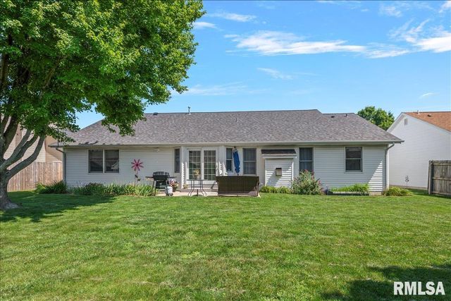 3904 Huxley Drive, Springfield, IL 62711