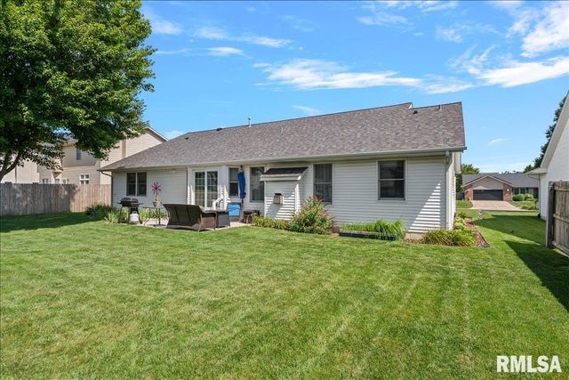 3904 Huxley Drive, Springfield, IL 62711