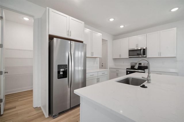 10705 WADING RIVER AVENUE, Parrish, FL 34219