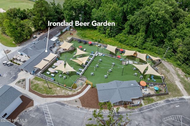 732 Azalea Drive 413, Hampstead, NC 28443