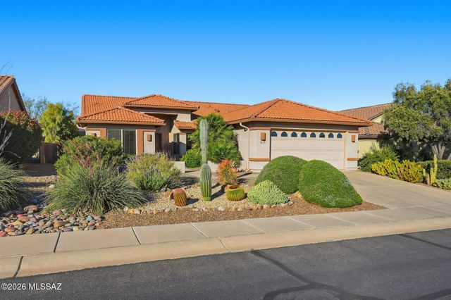 1019 N Rams Head Road, Green Valley, AZ 85614