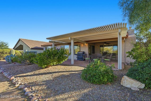 1019 N Rams Head Road, Green Valley, AZ 85614