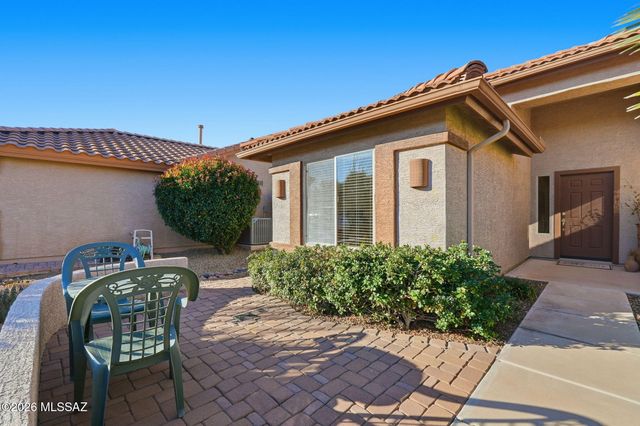 1019 N Rams Head Road, Green Valley, AZ 85614