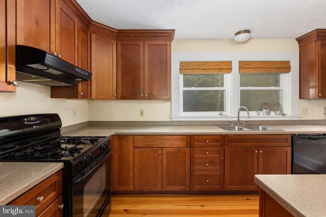 108 STONEHOUSE RD, Fredericksburg, VA 22406
