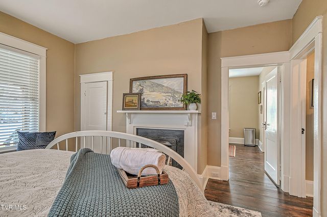 1132 Virginia Avenue, Bristol, TN 37620