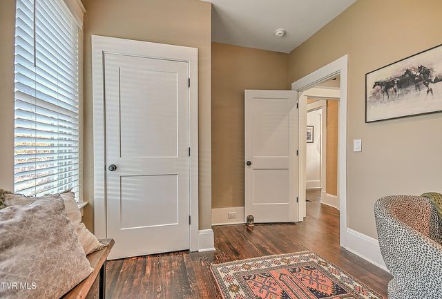 1132 Virginia Avenue, Bristol, TN 37620