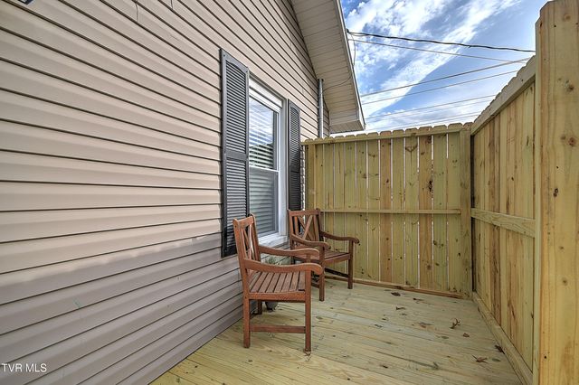 1132 Virginia Avenue, Bristol, TN 37620