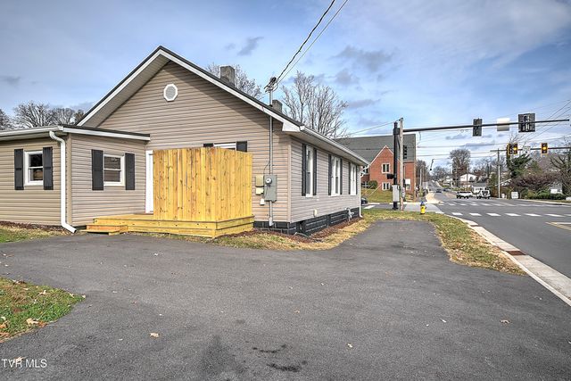 1132 Virginia Avenue, Bristol, TN 37620