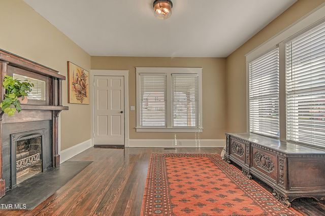 1132 Virginia Avenue, Bristol, TN 37620